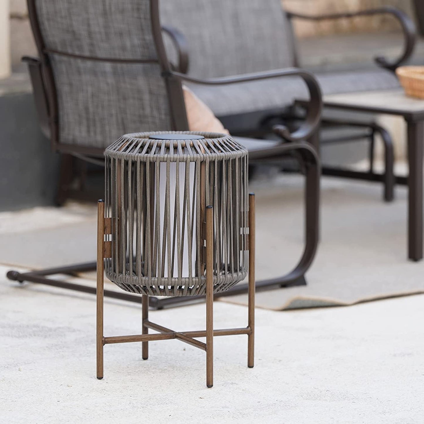 22" Resin Wicker Steel Modern Outdoor Integrated LED Solar Floor Lamp