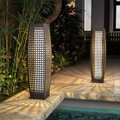 FUJI Solar-powered Woven Wicker Floor Lamp
