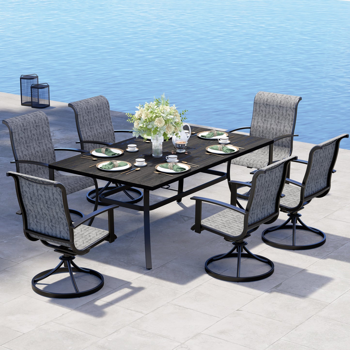 Outdoor Dining Set - Black & Grey Plaid
